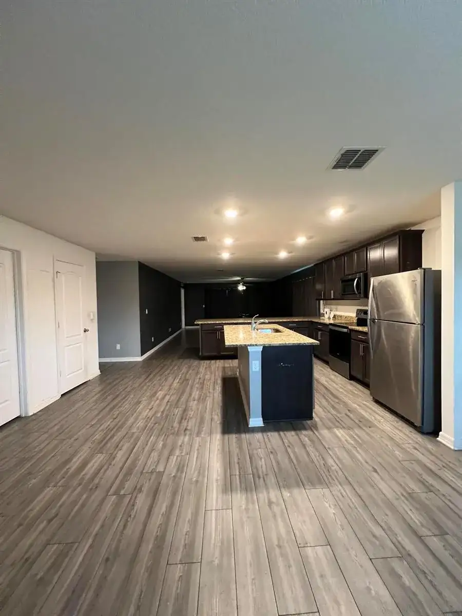 5516 Jamboree Drive, Fort Pierce FL 34947 photo 2