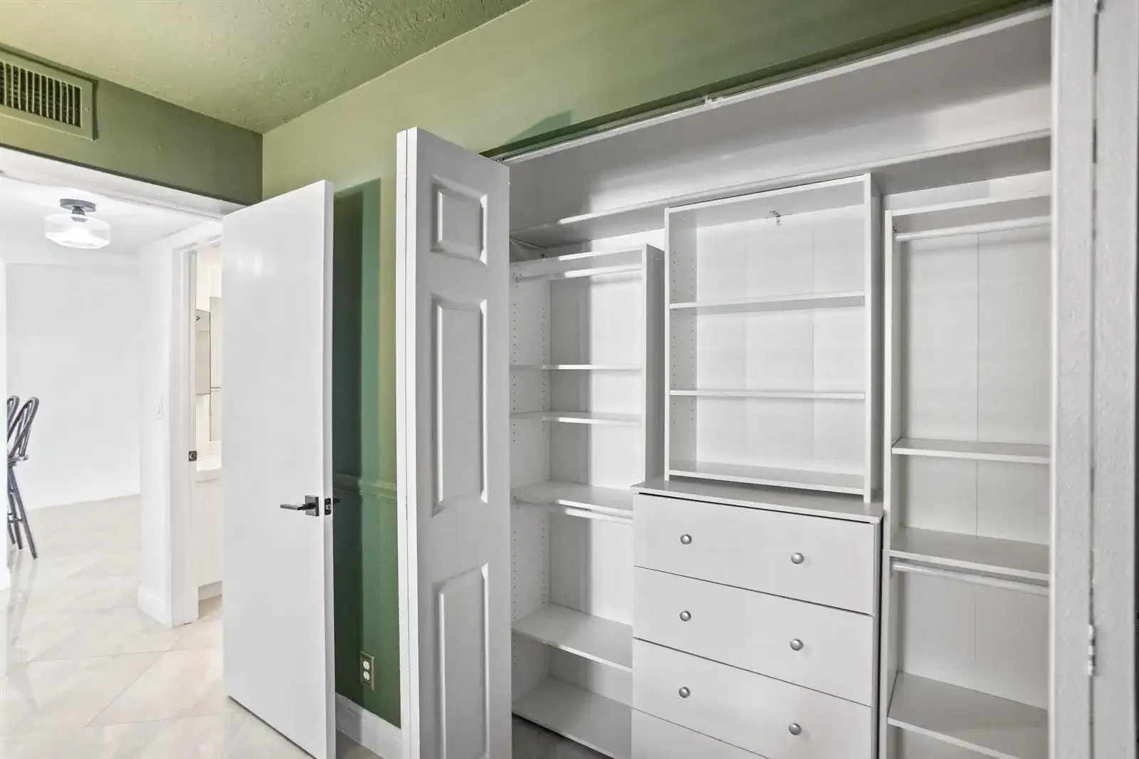 10401 W Broward Boulevard # 209, Plantation FL 33324 photo 4