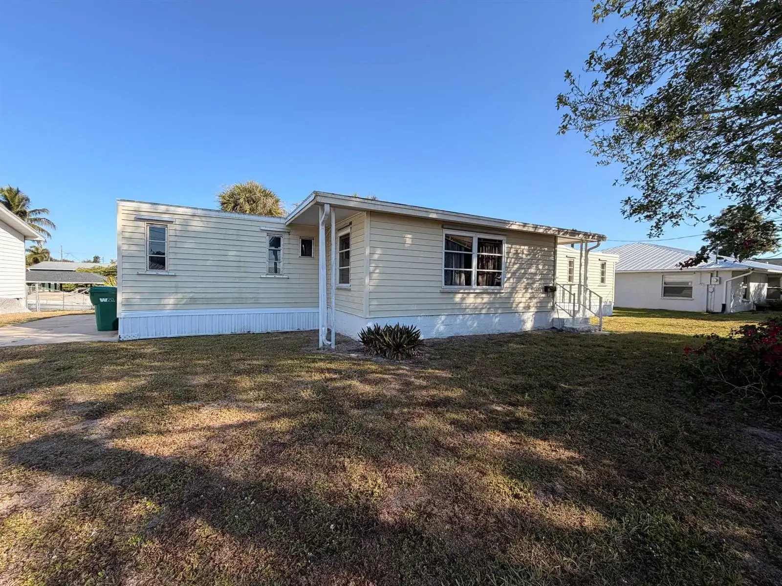 2313 SE 30th Street, Okeechobee FL 34974