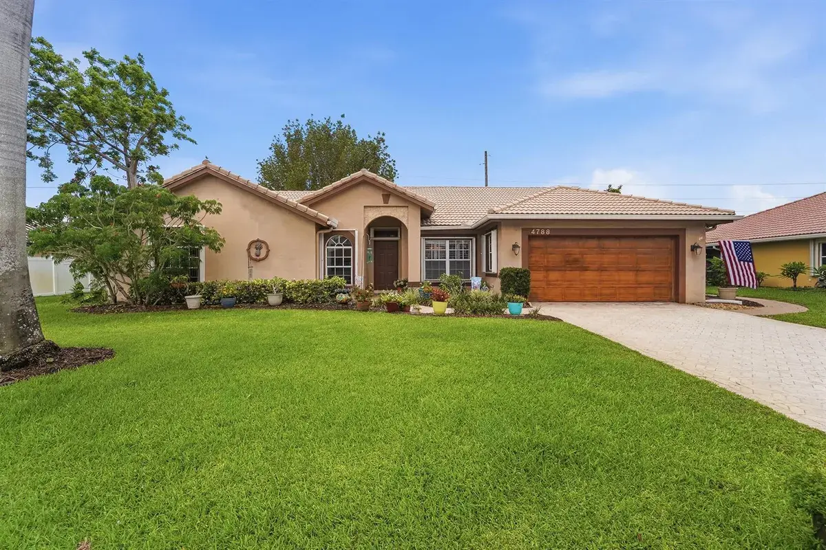 4788 S Cypress Dr Drive S, Boynton Beach FL 33436