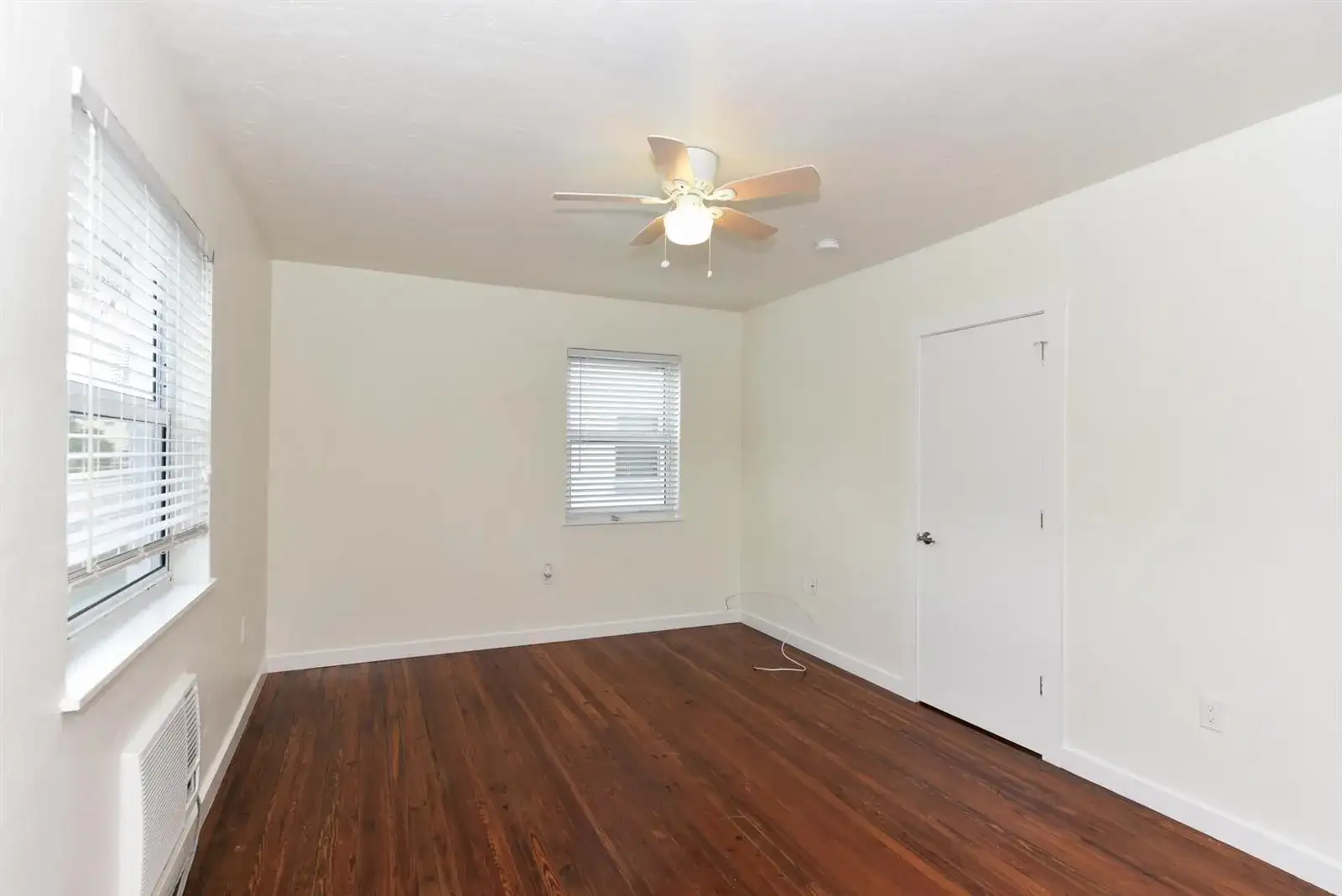 717 2nd Ave # 5, FL 33460 photo 3