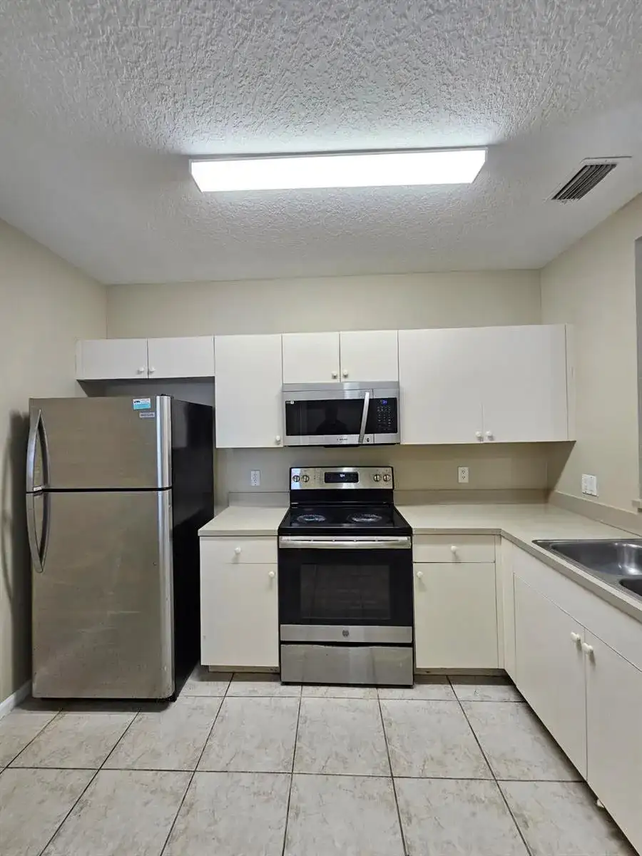1063 Golden Lakes Boulevard # 322, West Palm Beach FL 33411 photo 4