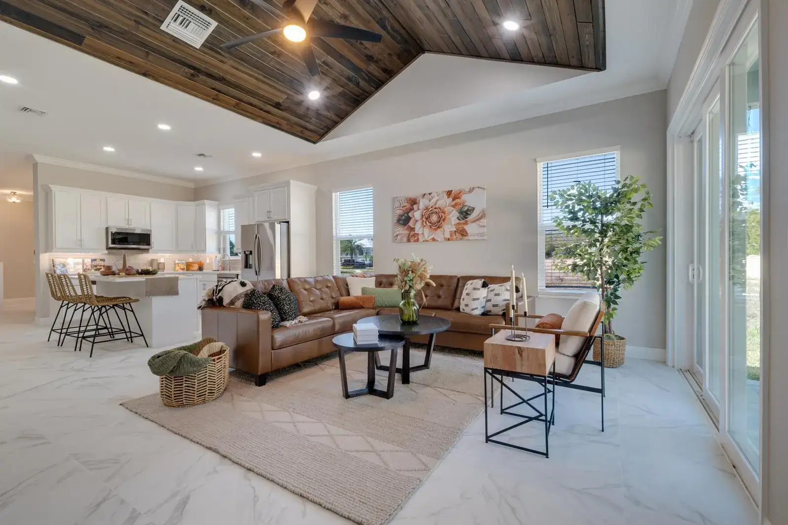 2005 Bridgepointe Circle # 97, Vero Beach FL 32967