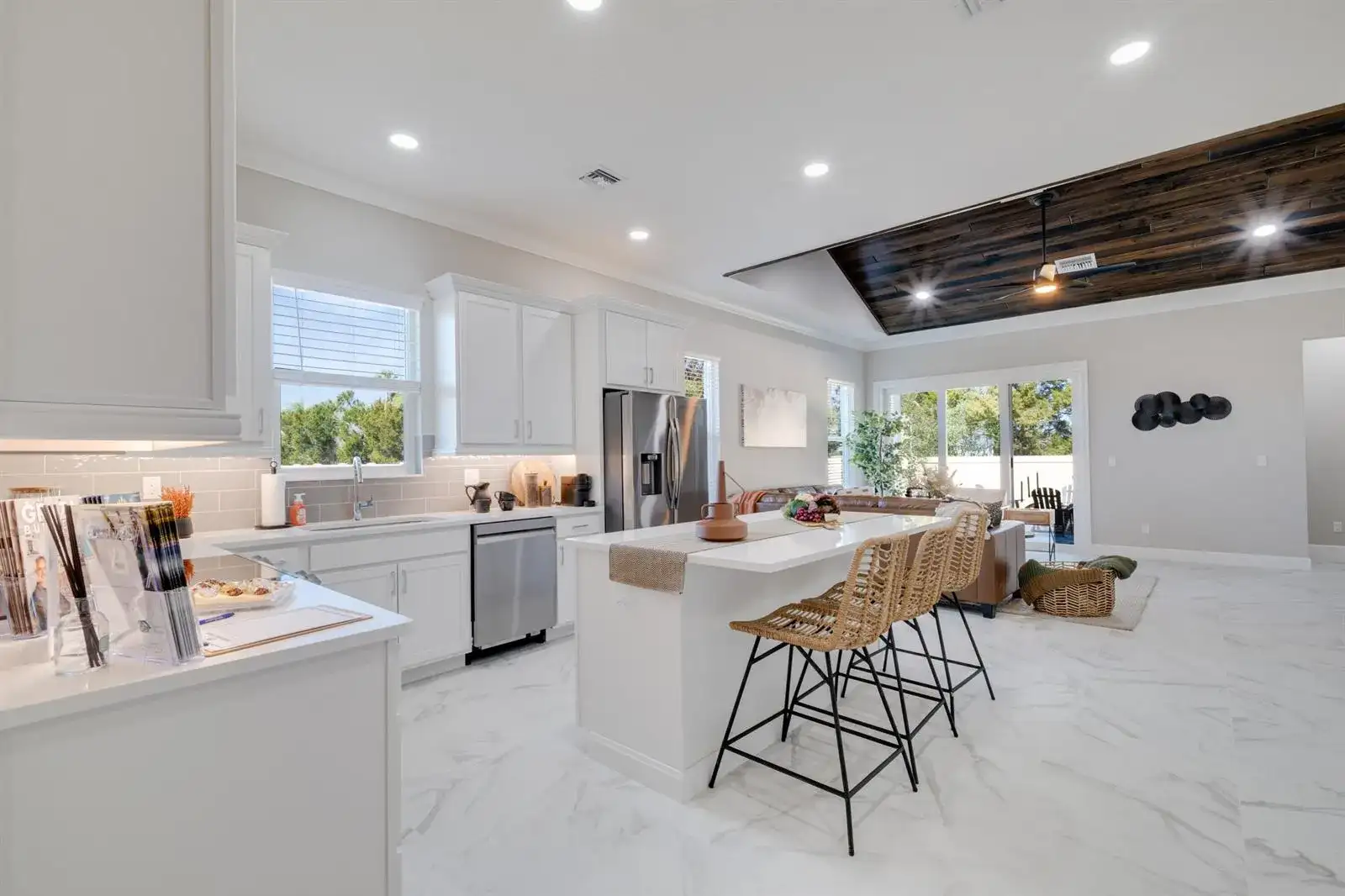 2005 Bridgepointe Circle # 97, Vero Beach FL 32967 photo 4