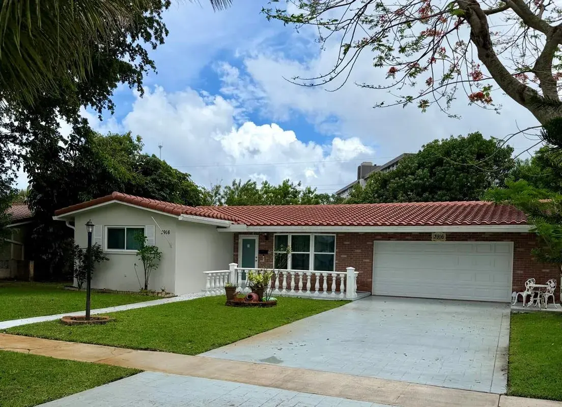 3916 Adams Street, Hollywood FL 33021