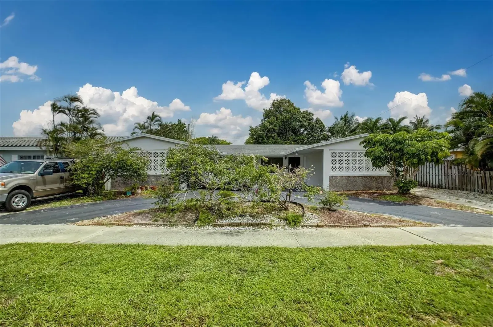 2155 NE 56th Court, Fort Lauderdale FL 33308
