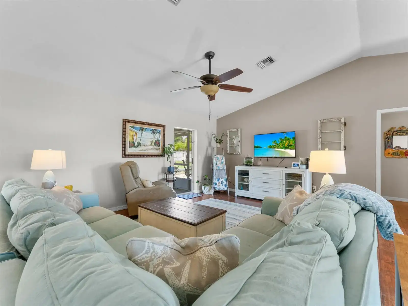 698 Fischer Drive, Sebastian FL 32958 photo 3