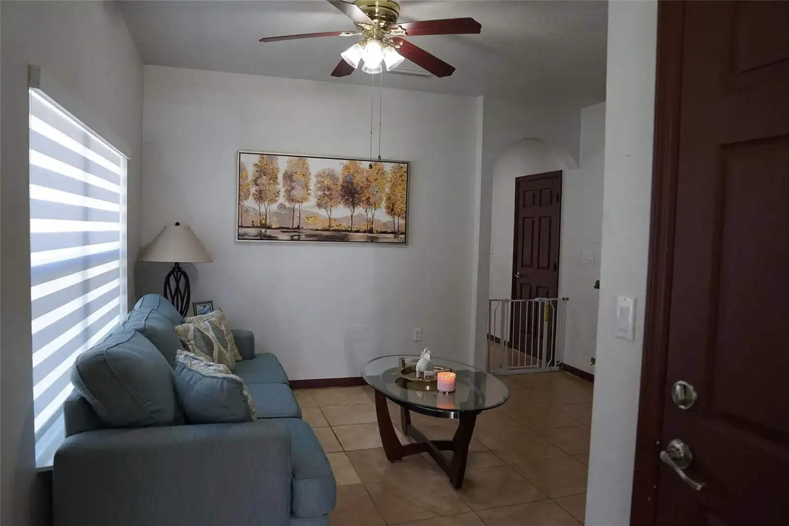 3024 NW 30th Way, Oakland Park FL 33311 photo 3