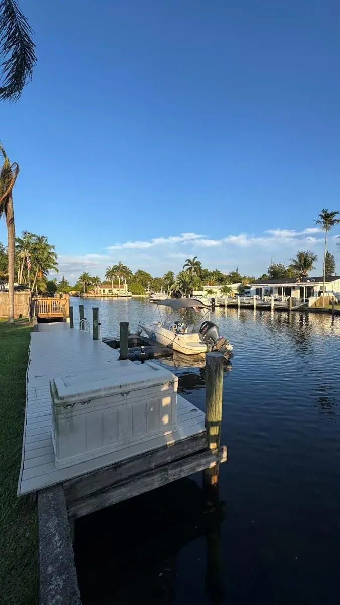 2714 Scott Street, Hollywood FL 33020