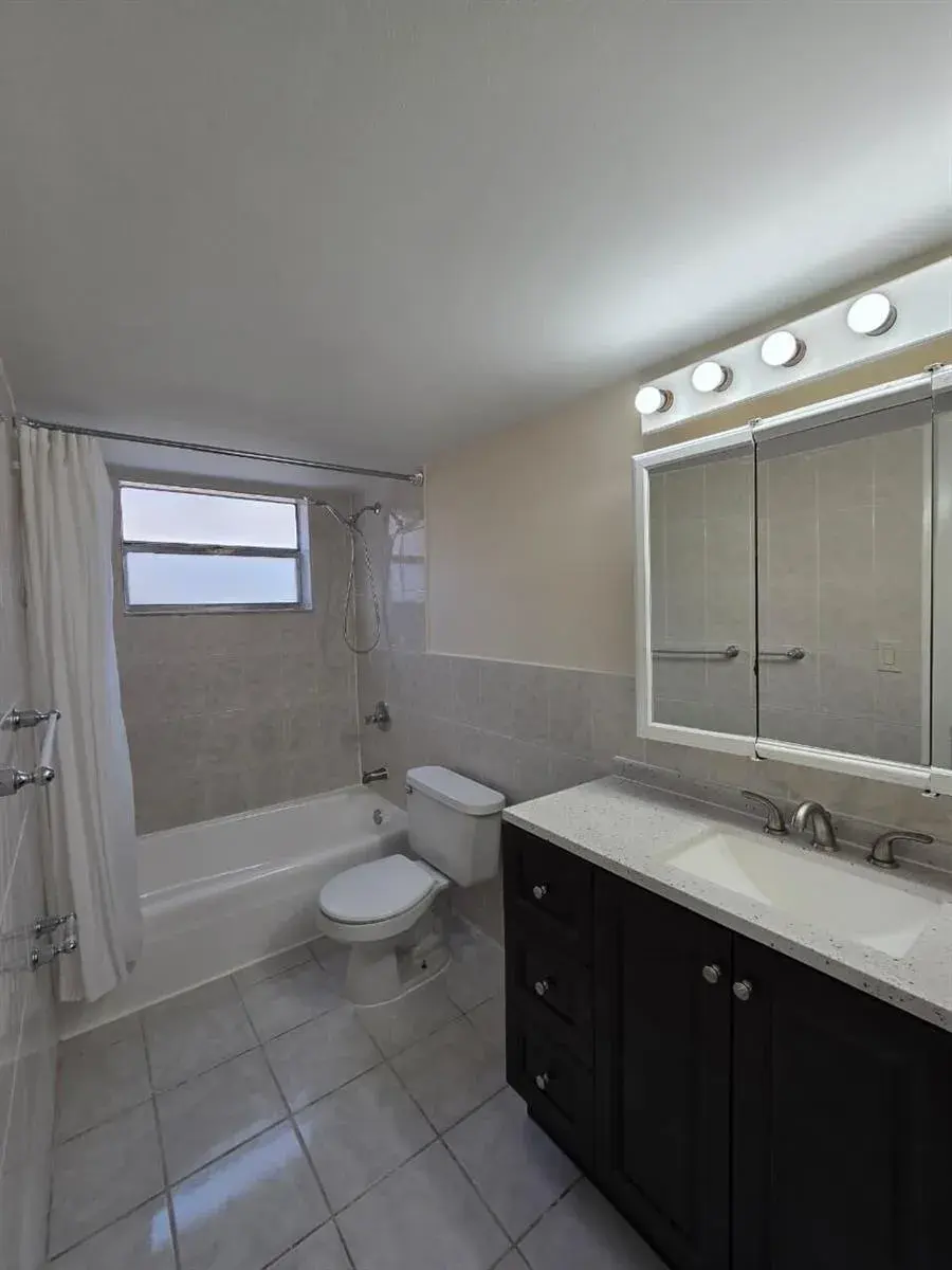 11604 NW 29th Court NW # 2c, Coral Springs FL 33065