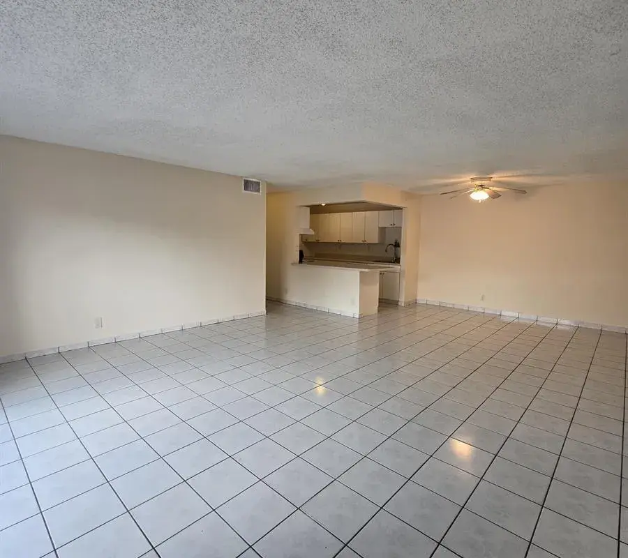 11604 NW 29th Court NW # 2c, Coral Springs FL 33065