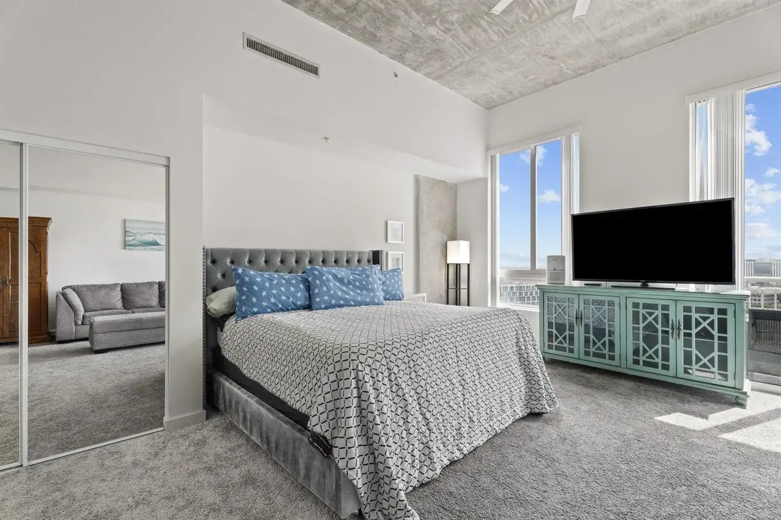 300 S Australian Avenue # 1603, West Palm Beach FL 33401 photo 2