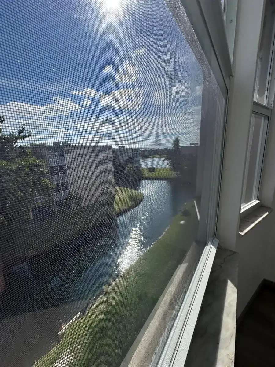 1660 NE 191st Street # 1, Miami FL 33179 photo 4