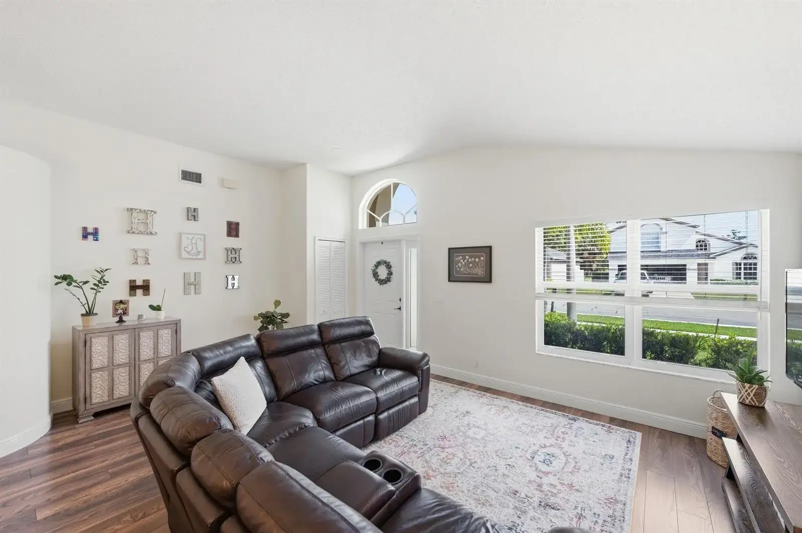 15181 Oak Chase Court, Wellington FL 33414 photo 3