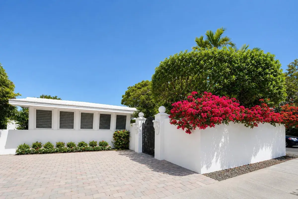 1523 SE 2nd Court, Fort Lauderdale FL 33301