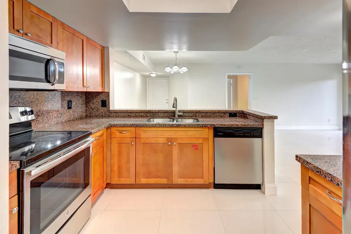 9244 W Atlantic Boulevard # 1222, Coral Springs FL 33071