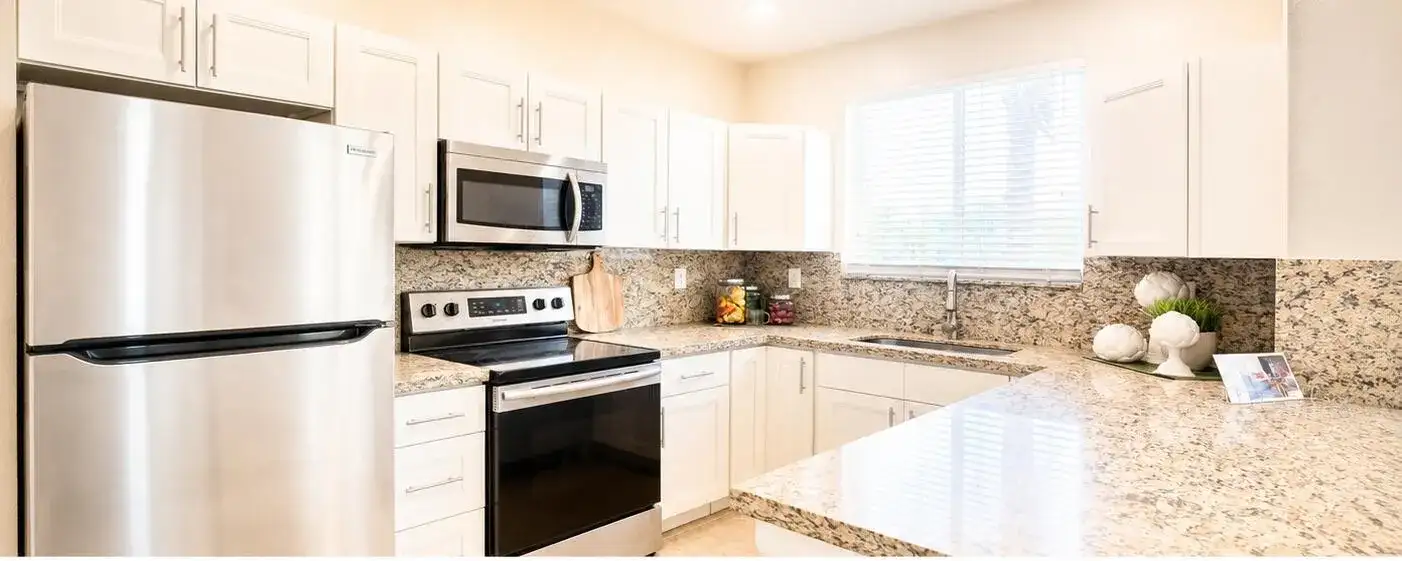 3022 Laurel Ridge Circle, Riviera Beach FL 33404 photo 4