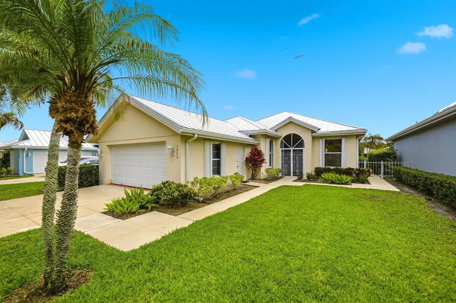 2860 SW Brighton Way, Palm City FL 34990 photo 2