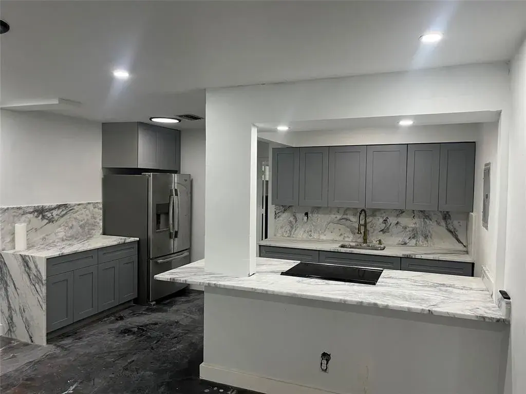 739 NE 13th Court Unit 2, Fort Lauderdale FL 33304