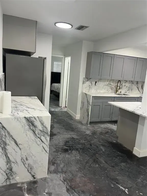 739 NE 13th Court Unit 2, Fort Lauderdale FL 33304
