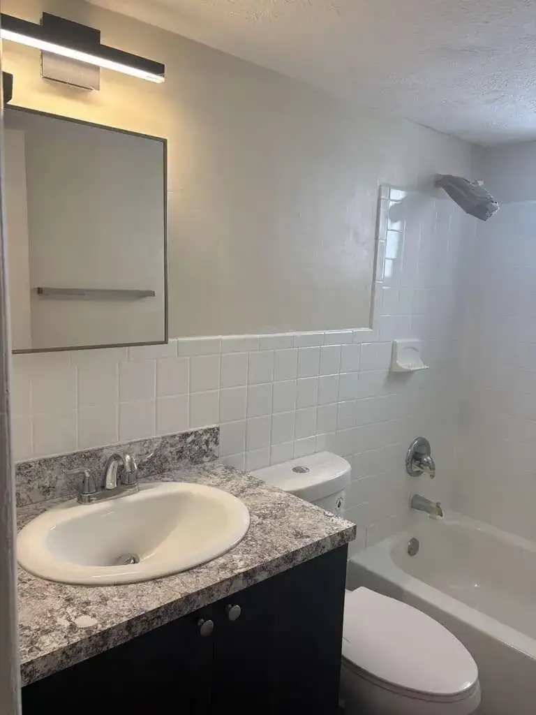 5811 NW 17th Place # H, Sunrise FL 33313 photo 3