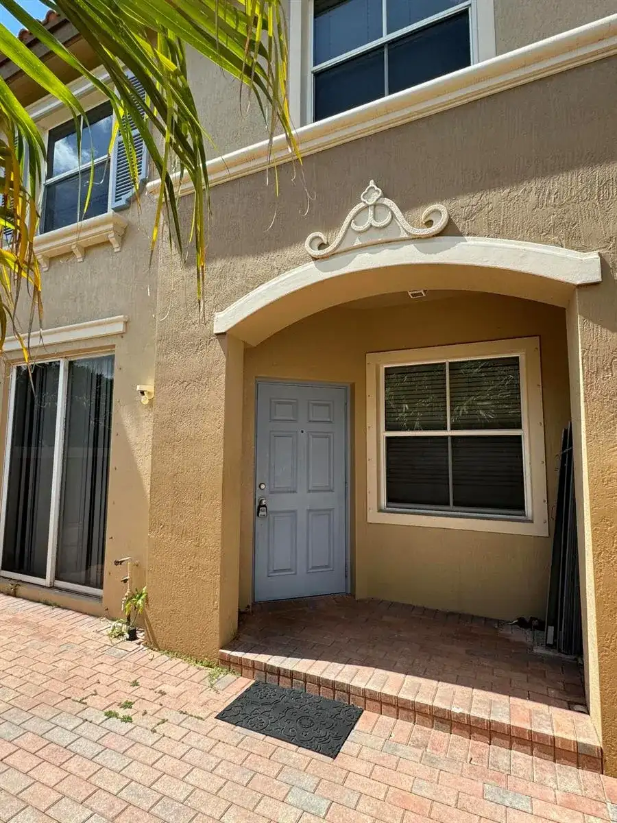 6550 Morgan Hill Trail # 1909, West Palm Beach FL 33411 photo 2