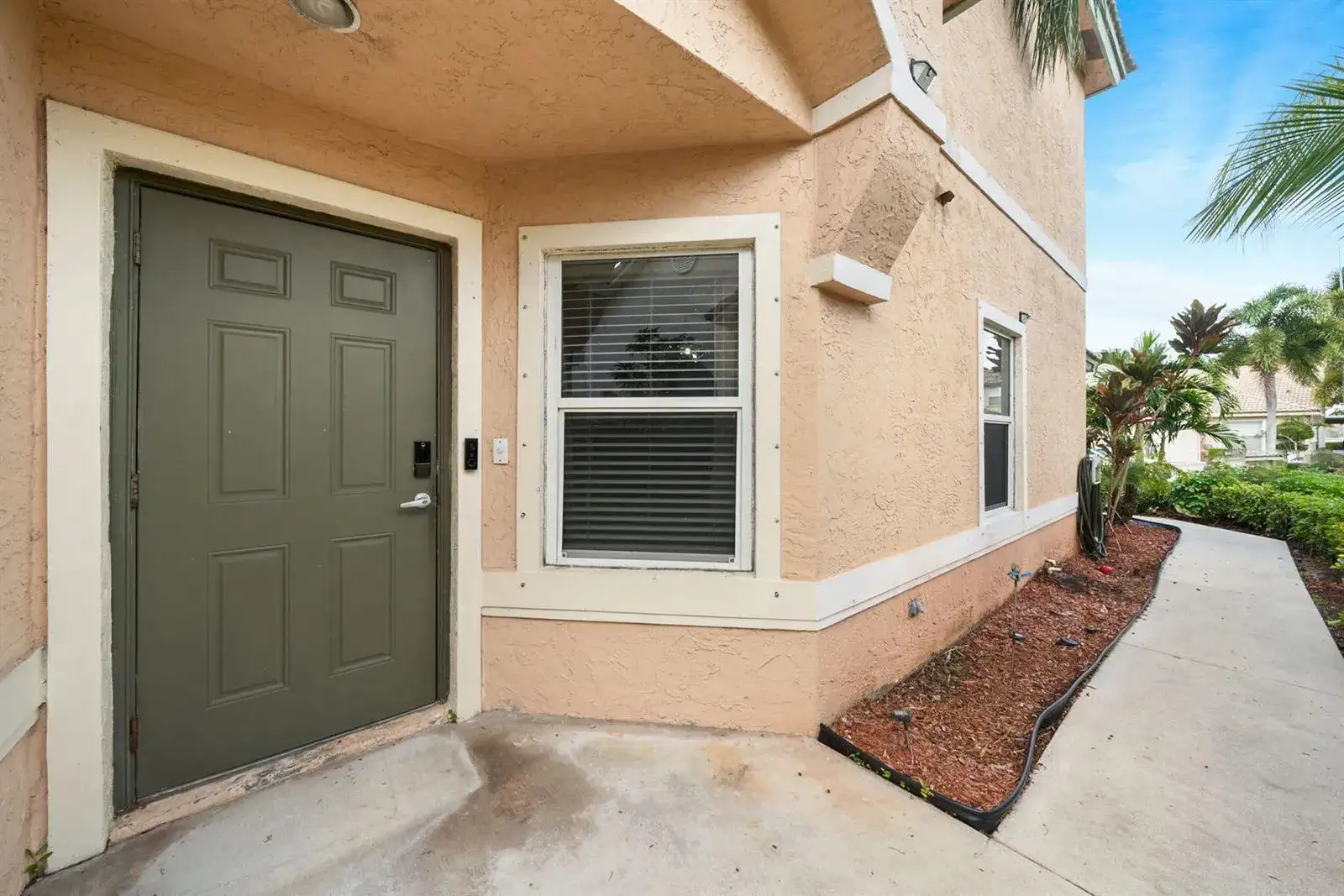 10569 Pelican Drive, Wellington FL 33414 photo 3