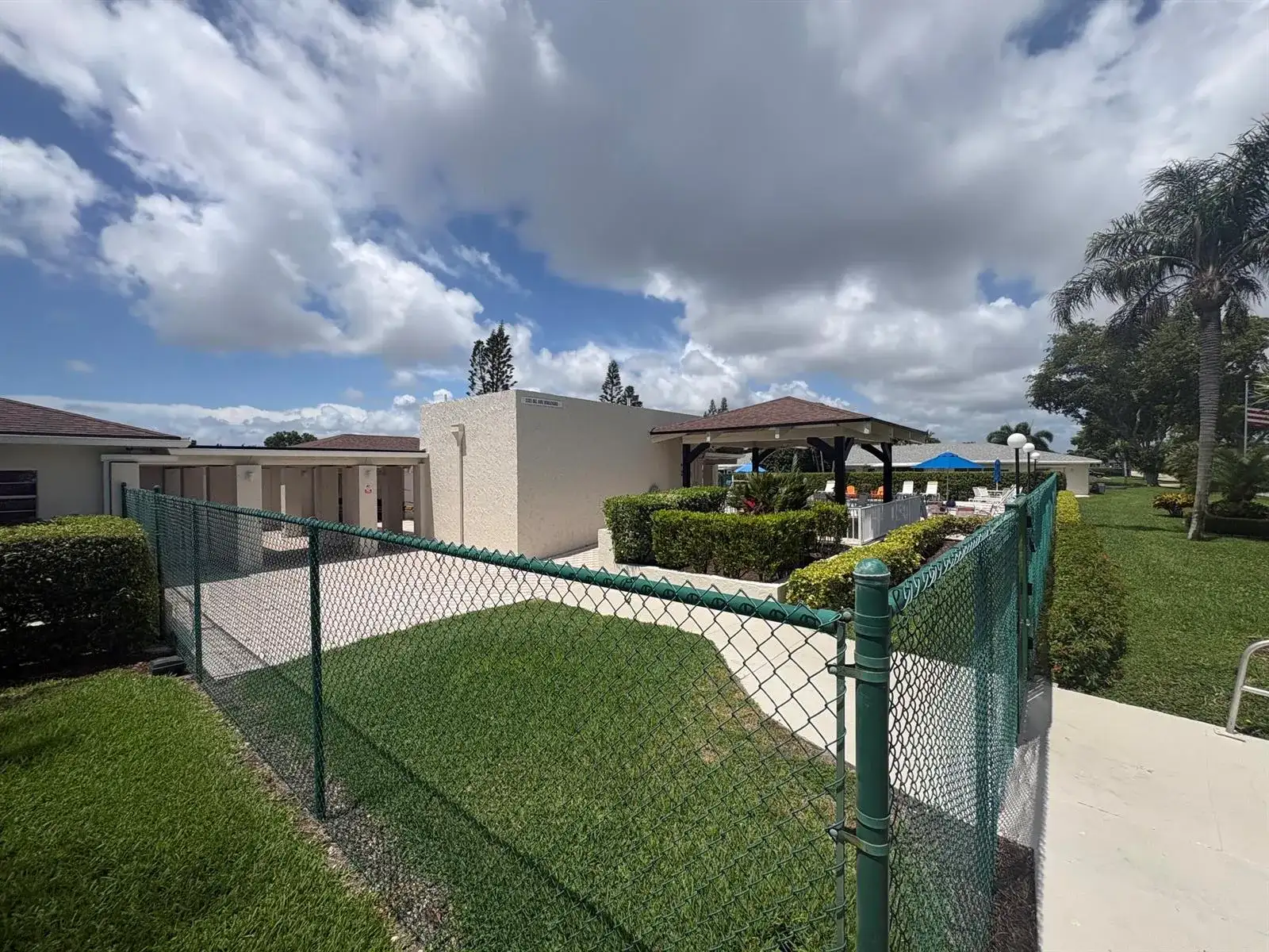 1020 Silk Oak Terrace # 104, Delray Beach FL 33445 photo 2