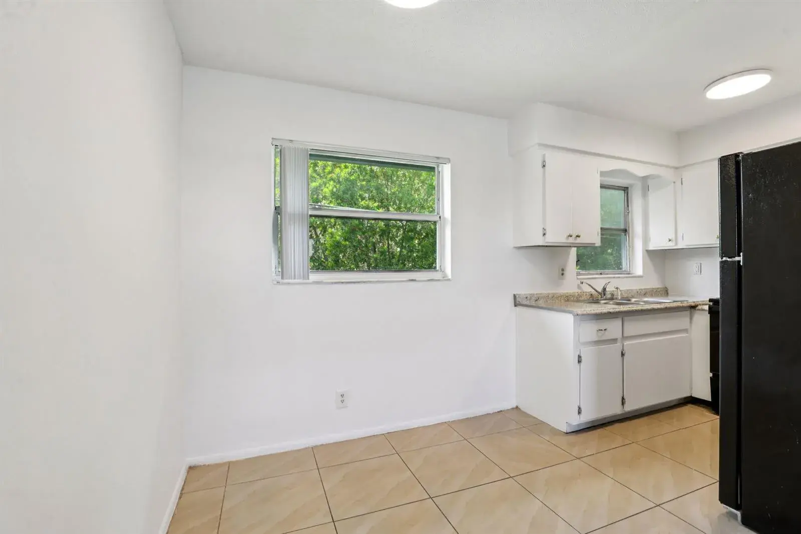 210 NE 38th Street, Oakland Park FL 33334
