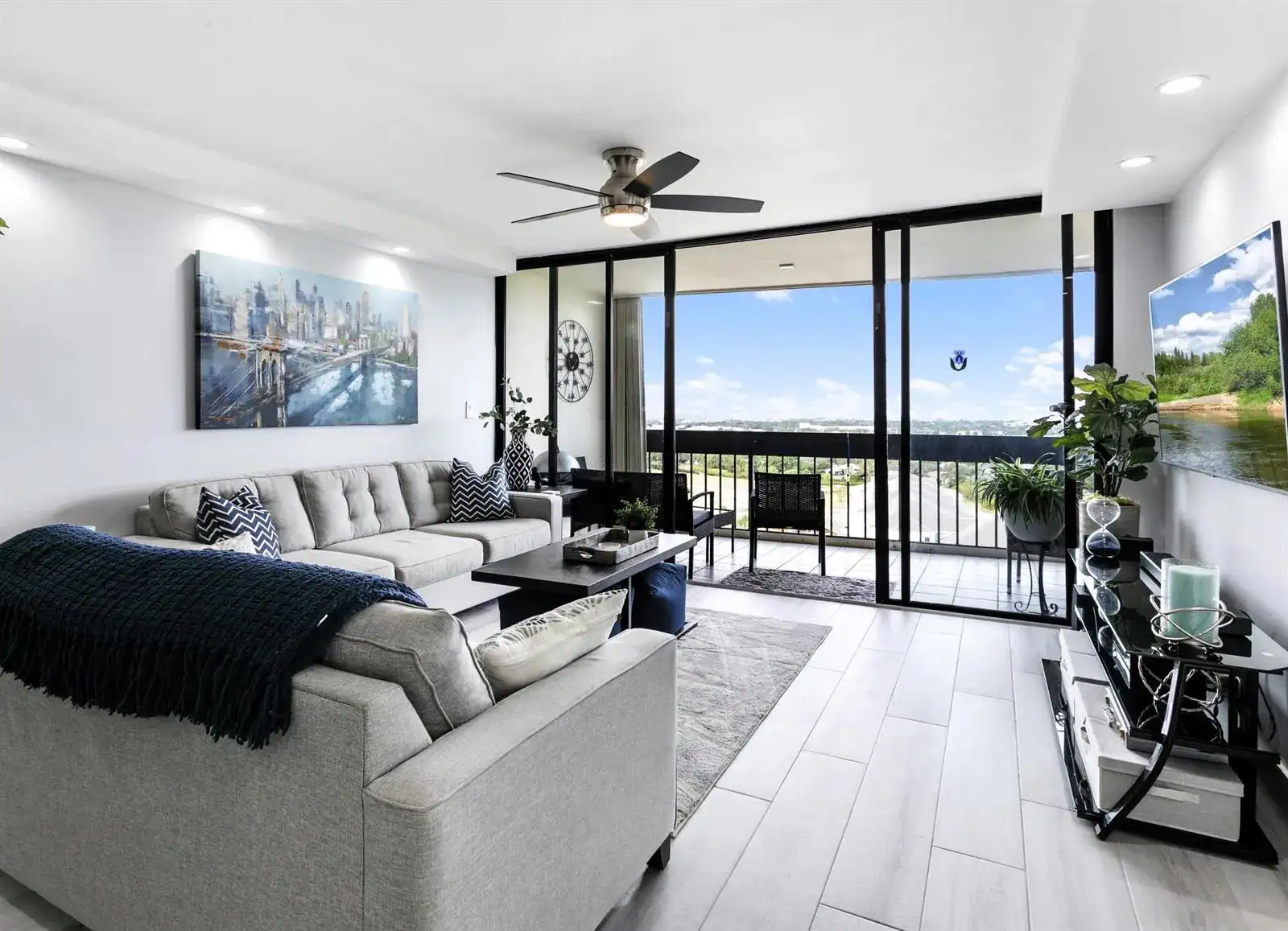 2400 Presidential Way # 1803, West Palm Beach FL 33401 photo 3