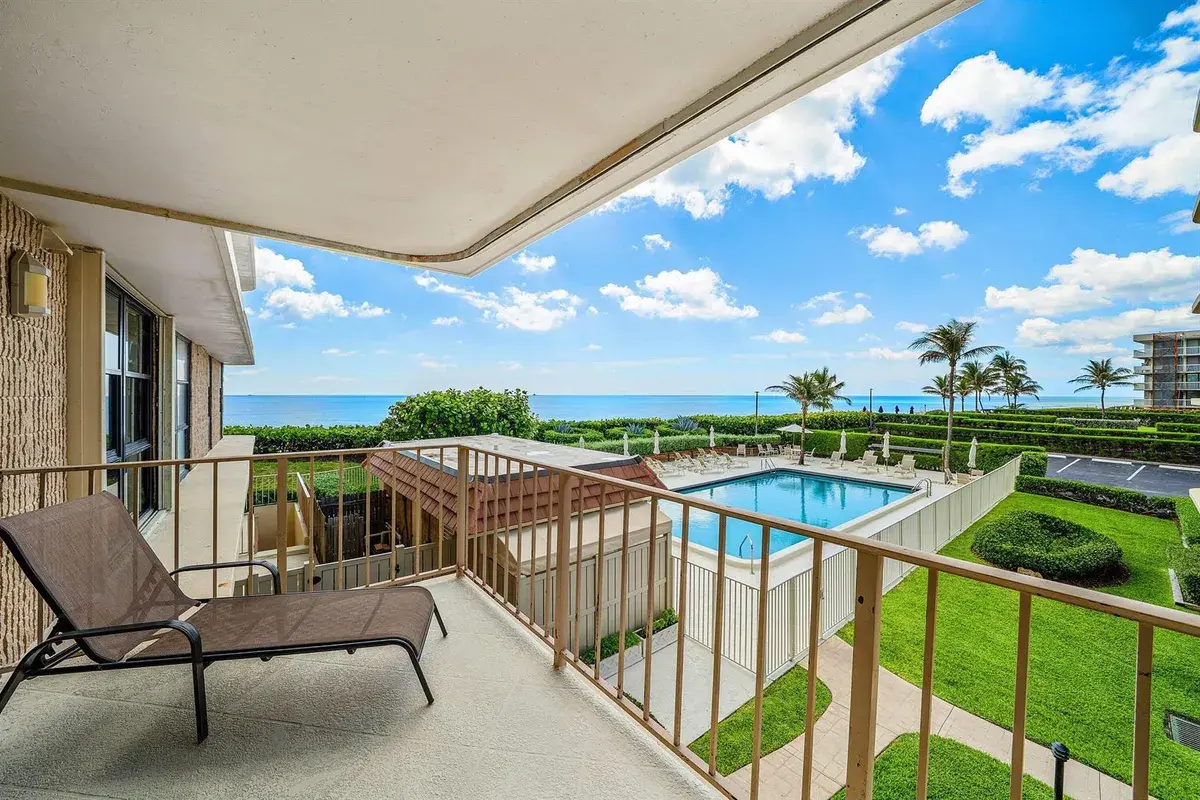 3200 S Ocean Boulevard # 203, Palm Beach FL 33480