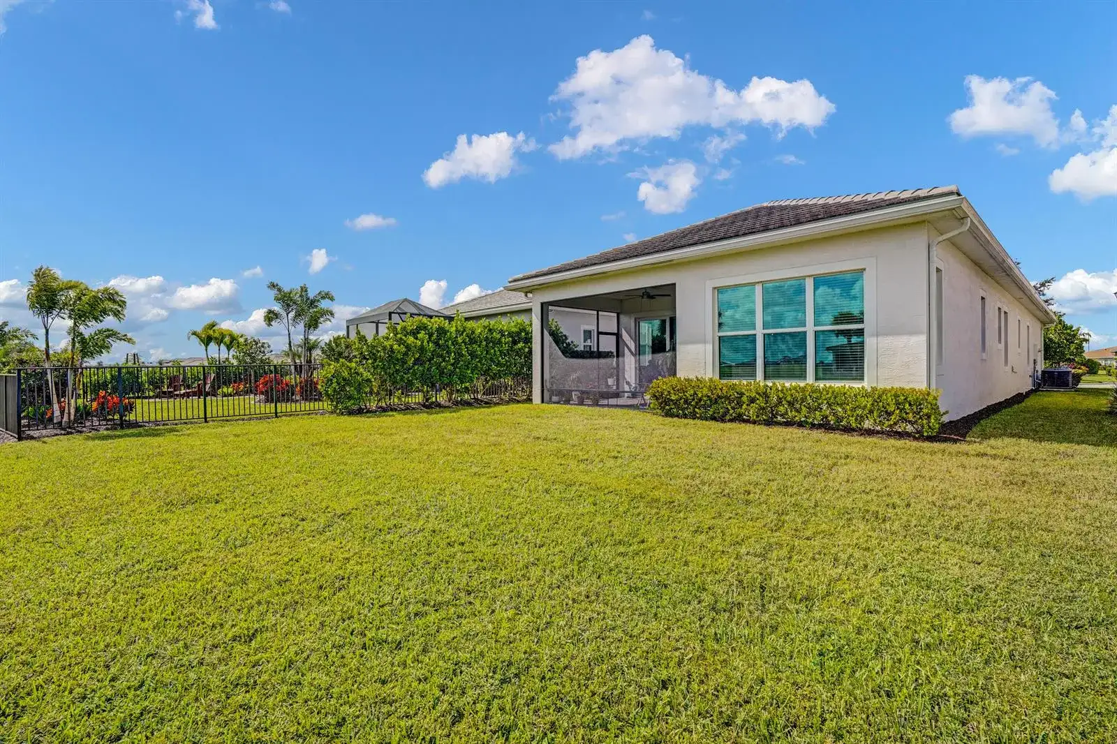 25007 SW Alberti Way, Port St. Lucie FL 34986 photo 5