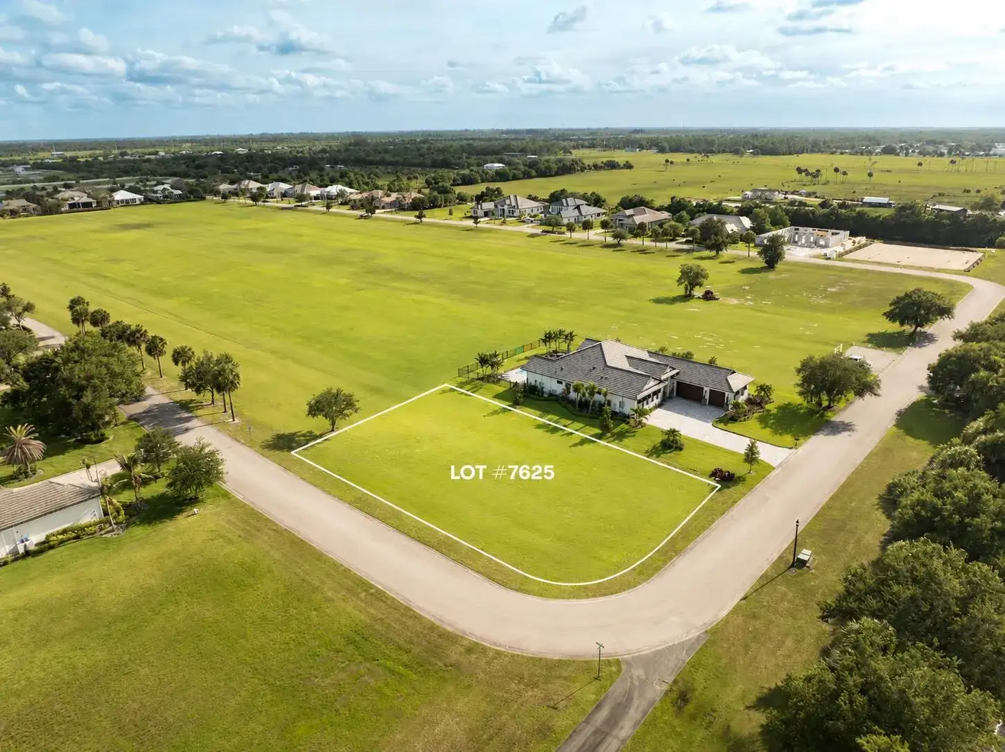 7625 N Polo Grounds Lane, Vero Beach FL 32966 photo 2