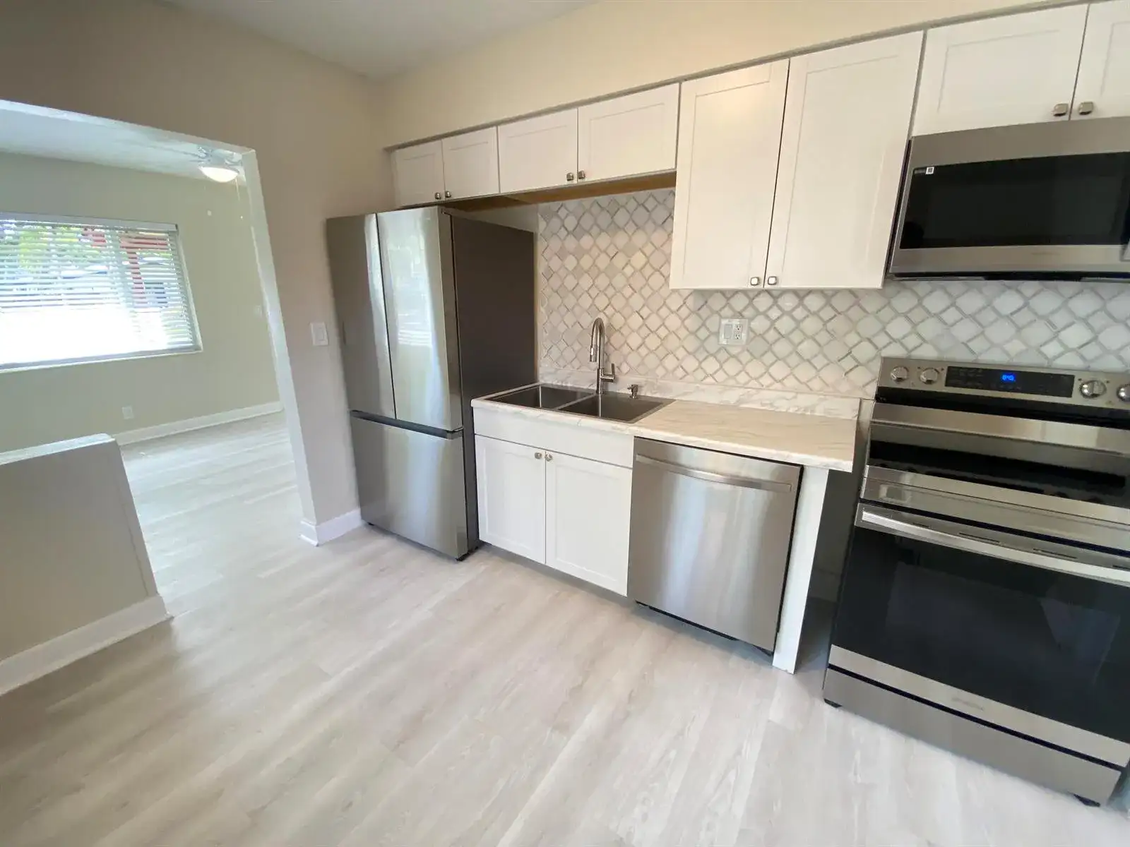 1645 NE 16th Avenue, Fort Lauderdale FL 33305 photo 5