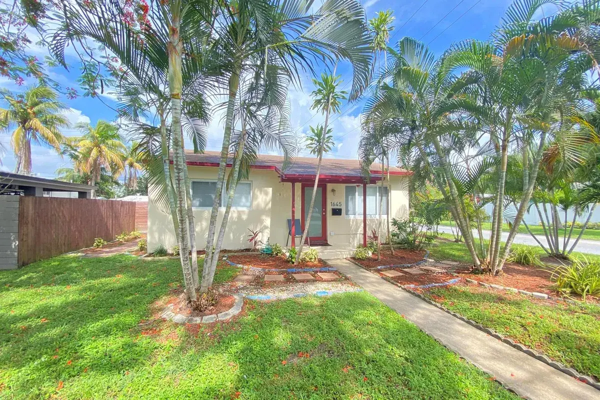 1645 NE 16th Avenue, Fort Lauderdale FL 33305