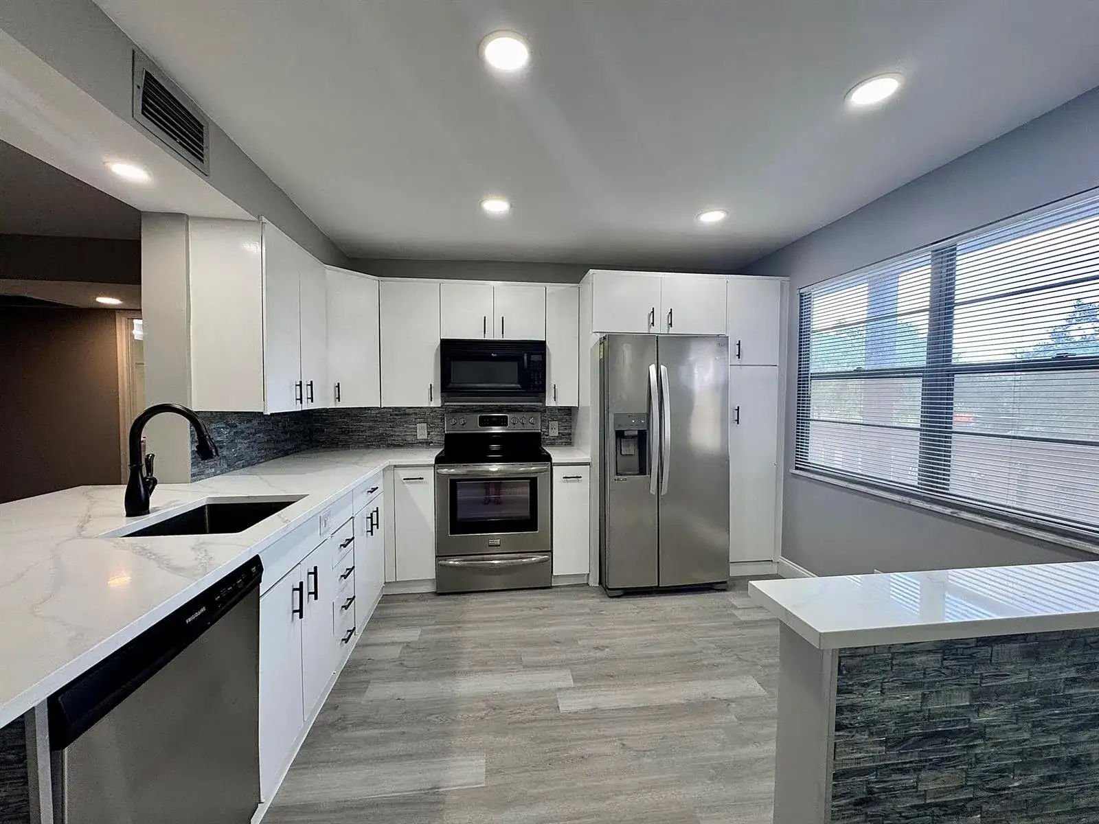 4401 Martinique Court # G2, Coconut Creek FL 33066