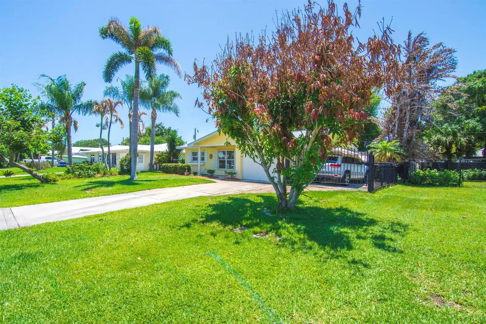 475 19th Place, Vero Beach FL 32960 photo 3