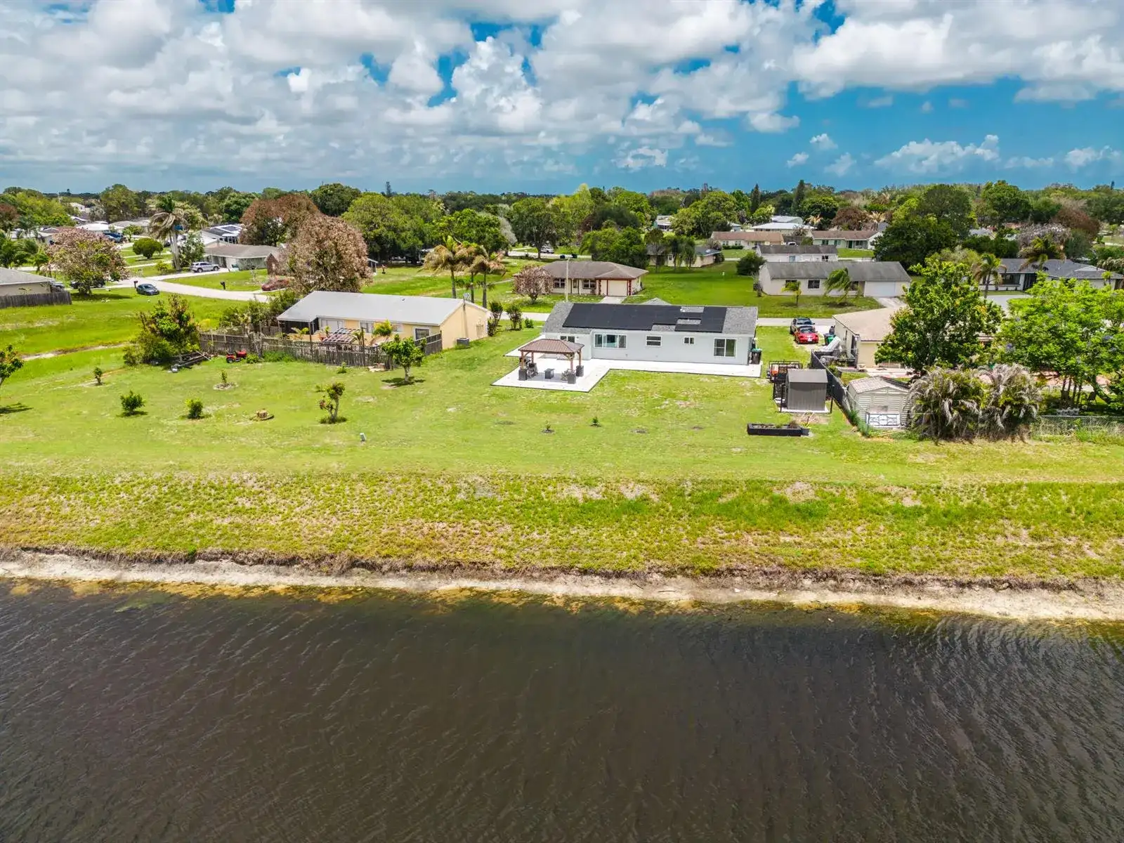 264 SW Cherryhill Road, Port St. Lucie FL 34953 photo 5