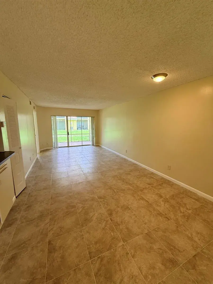 1142 Coral Club Drive # 1142, Coral Springs FL 33071