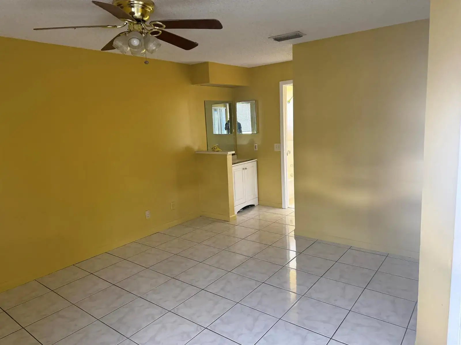 2511 NW 56th Avenue # 111, Lauderhill FL 33313 photo 5