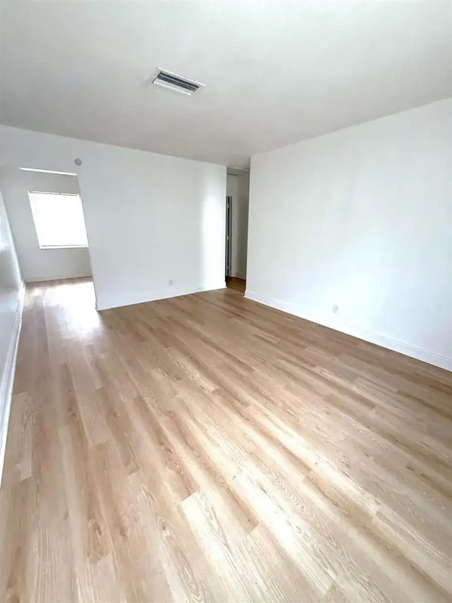 4130 NW 31st Terrace # 1, Lauderdale Lakes FL 33309 photo 3