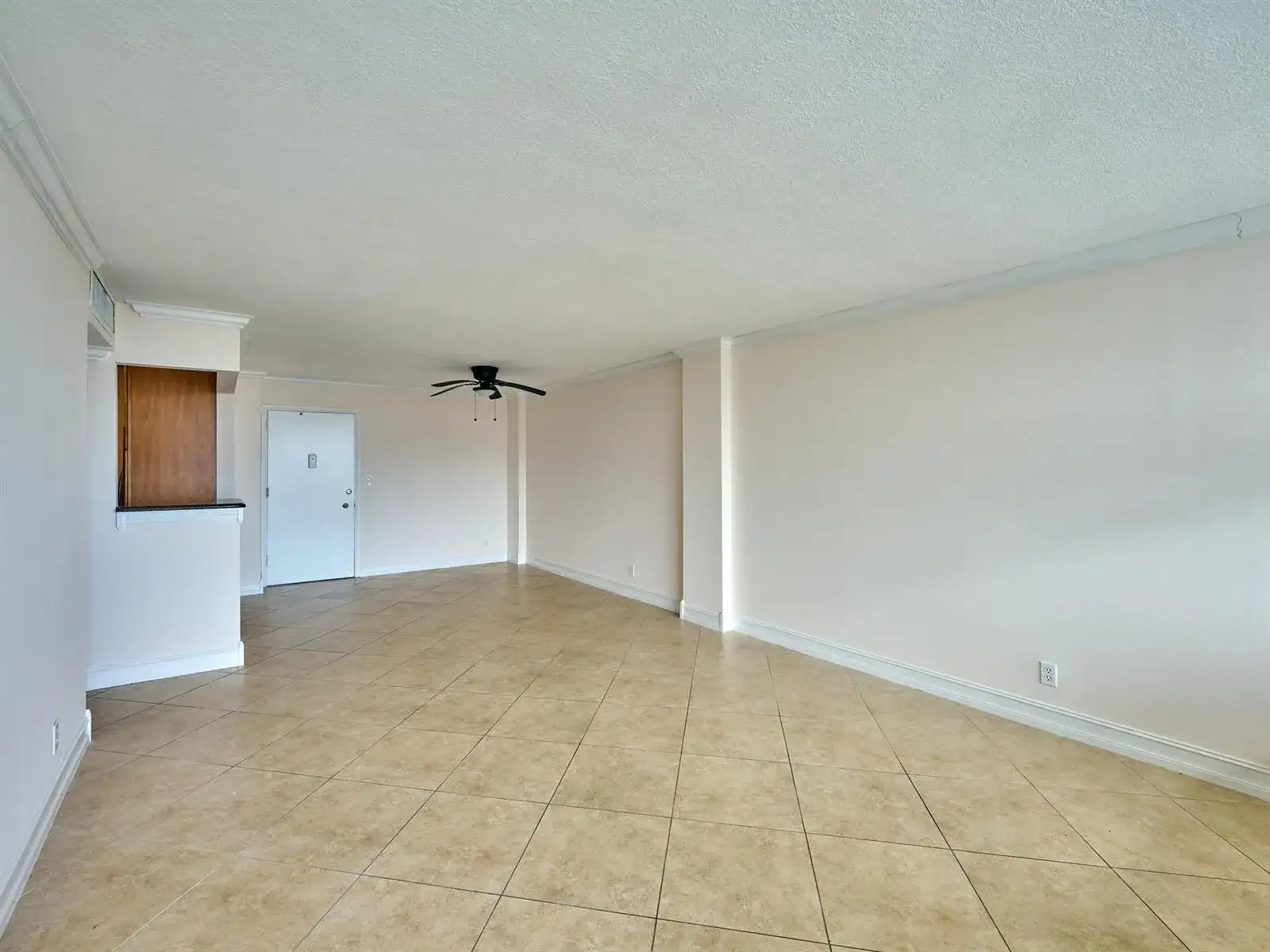305 N Pompano Beach Boulevard # 1204, Pompano Beach FL 33062 photo 5