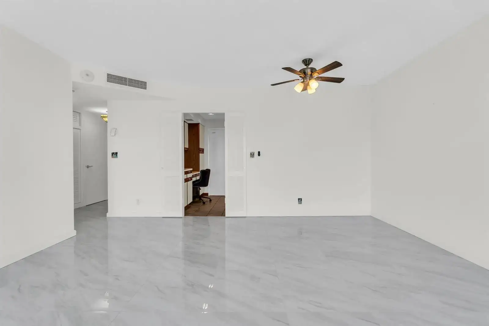 3300 NE 36th Street # 1711, Fort Lauderdale FL 33308 photo 2