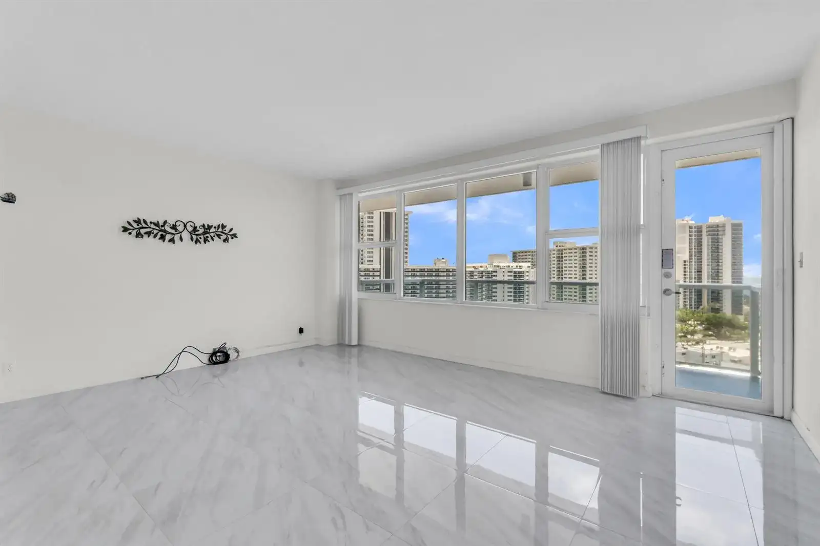 3300 NE 36th Street # 1711, Fort Lauderdale FL 33308 photo 3