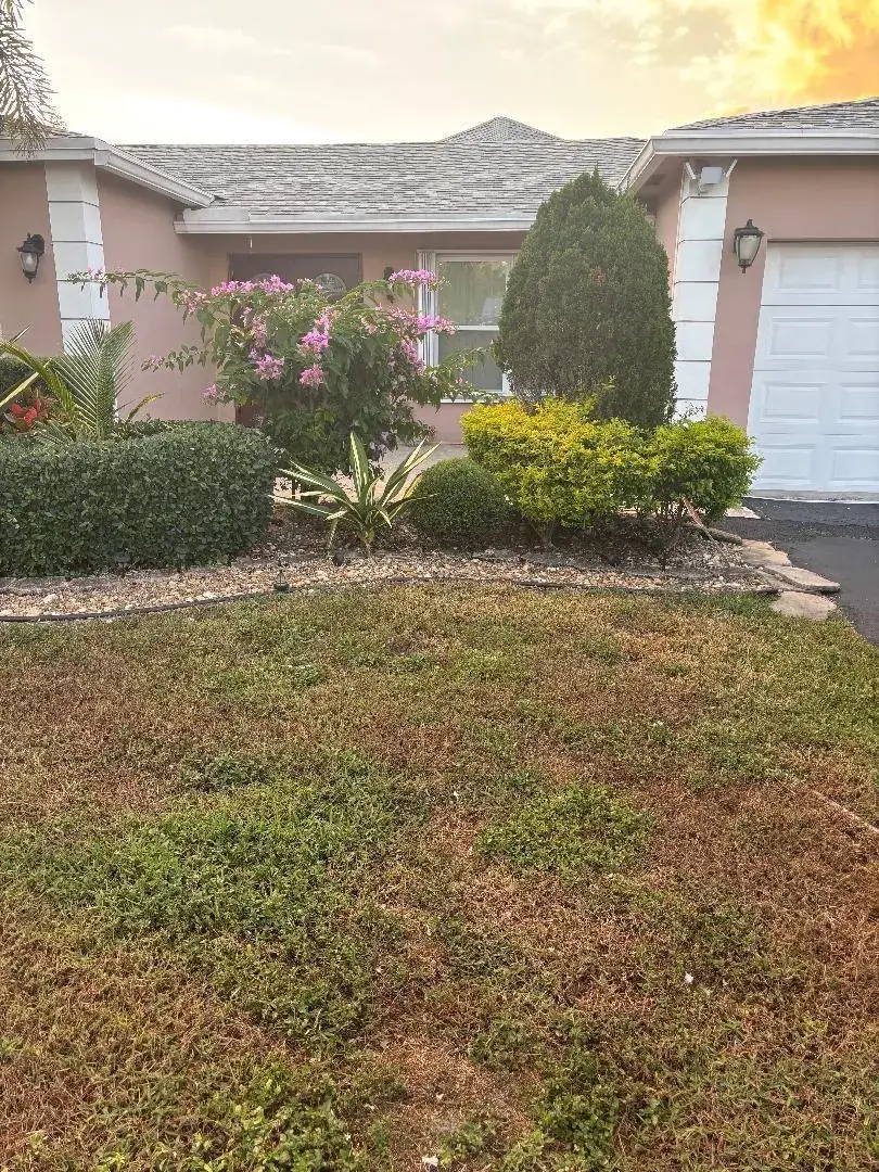 8109 NW 74th Terrace, Tamarac FL 33321