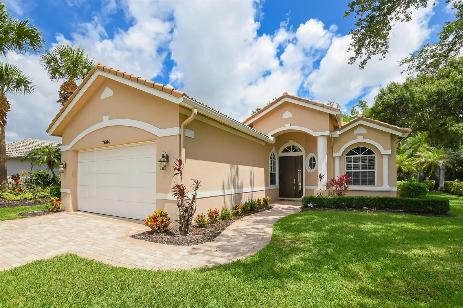 7600 Greenbrier Circle, Port St. Lucie FL 34986 photo 5