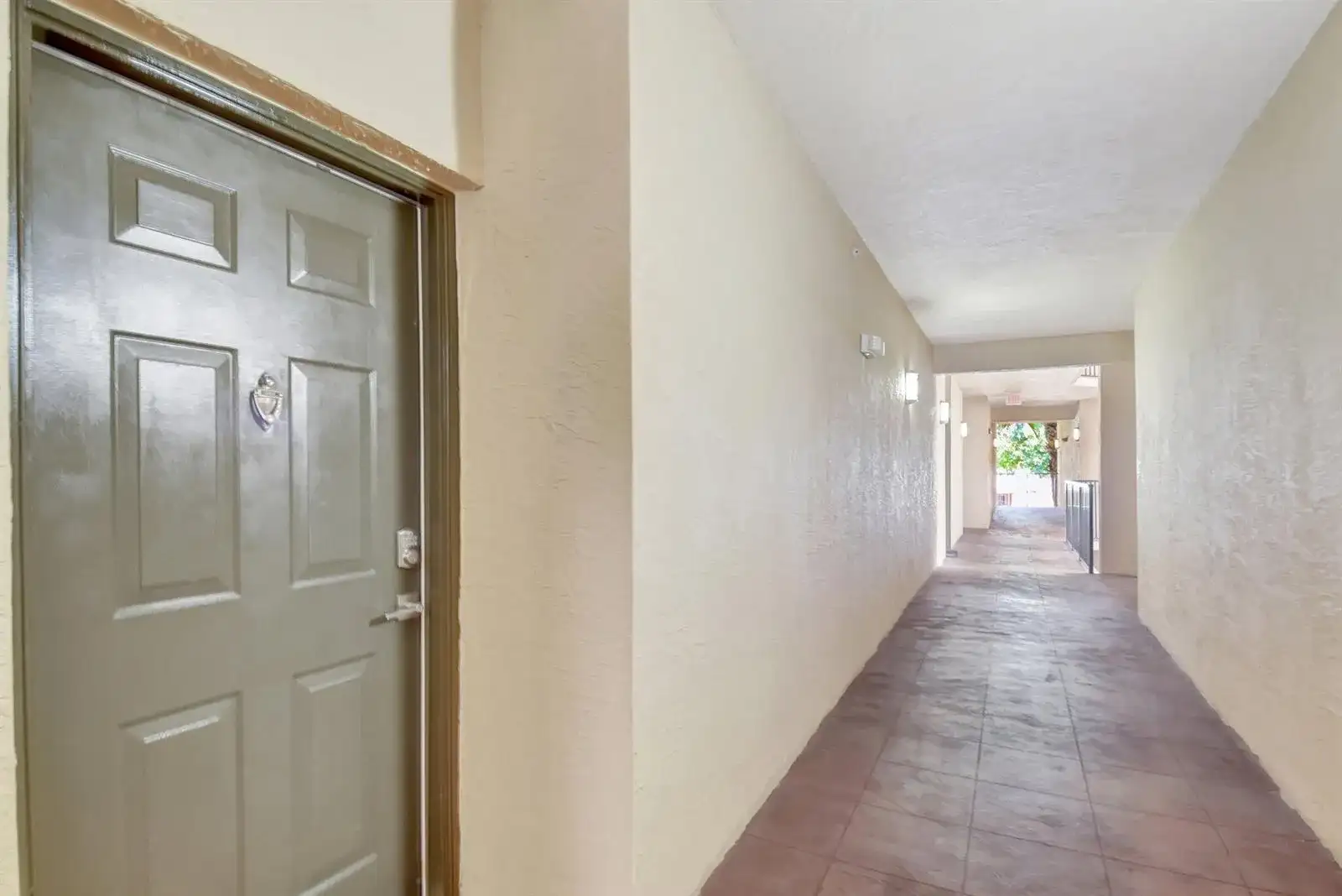 1803 N Flagler Drive # 203, West Palm Beach FL 33407 photo 3