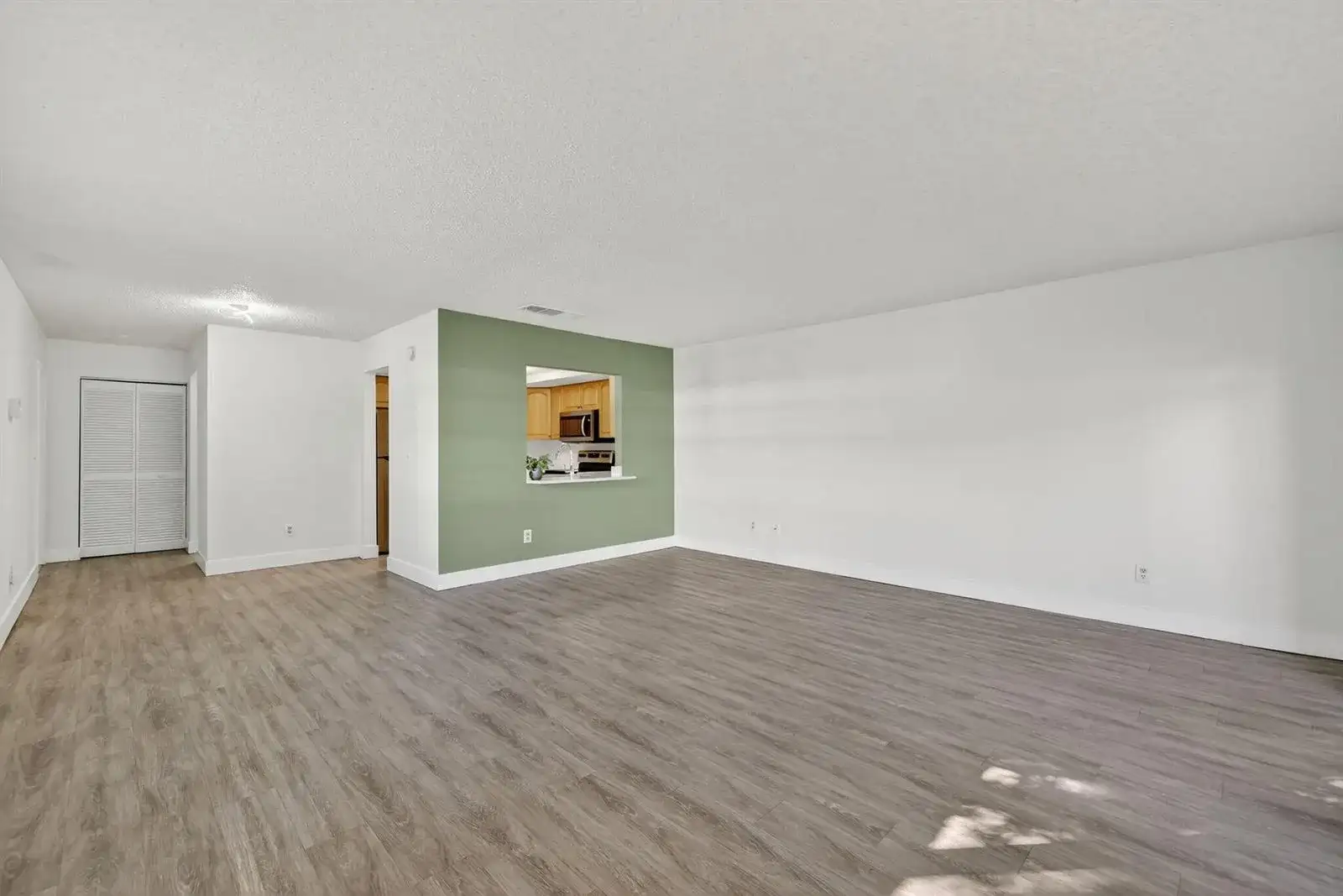 2513 S 17th Street # 206, Fort Pierce FL 34982 photo 3
