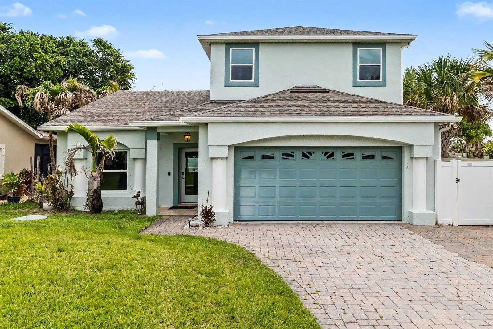 195 River Drive, Melbourne Beach FL 32951 photo 2