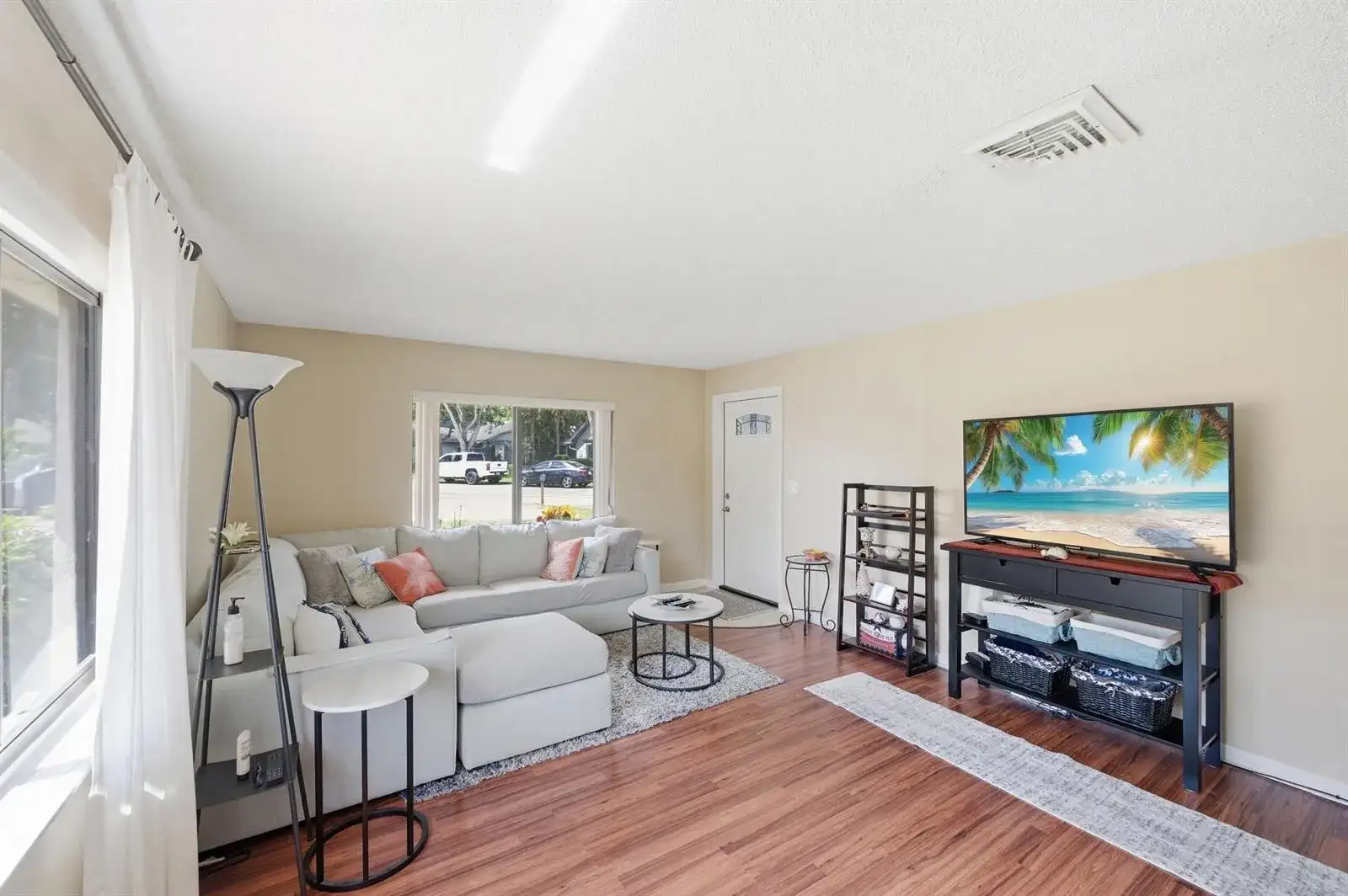 10222 Pine Drive, Boynton Beach FL 33437 photo 4